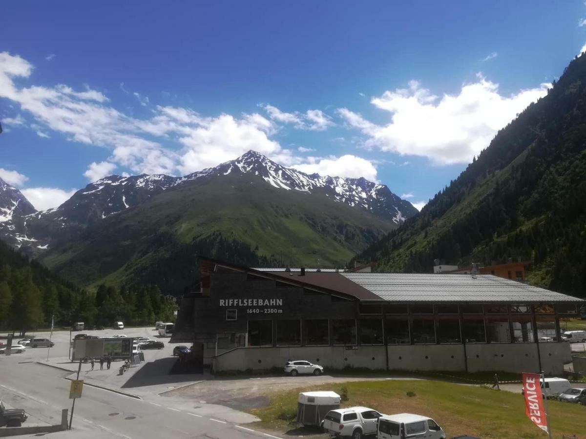 Hotel Haus Pechtl Sankt Leonhard im Pitztal Esterno foto